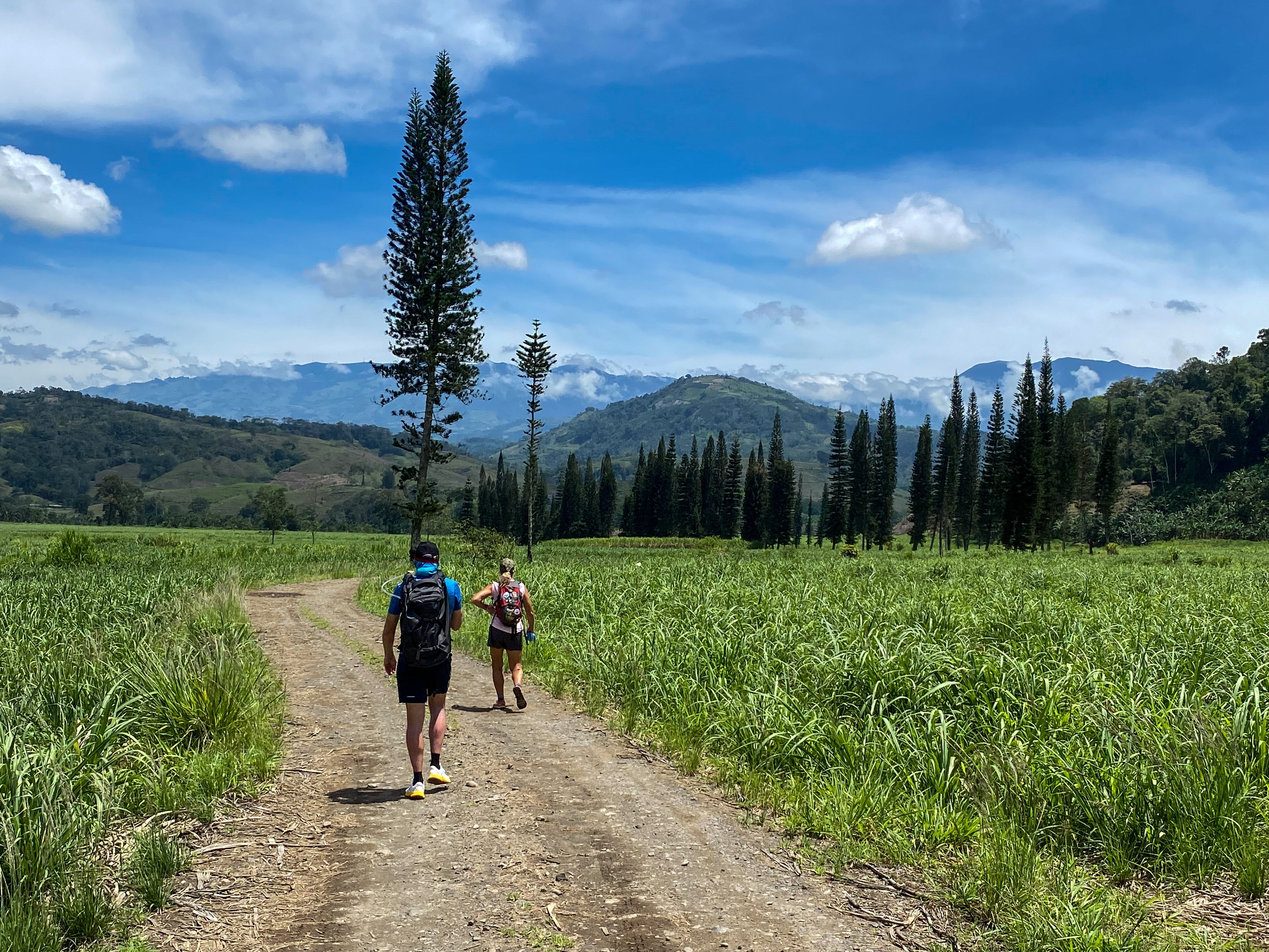 Recommendations for Walking in Costa Rica's Climate along the Camino de Costa Rica